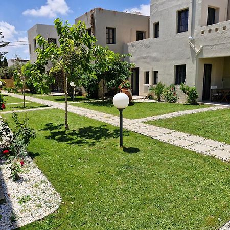 Creteco Hotel & Suites Goúrnes 외부 사진