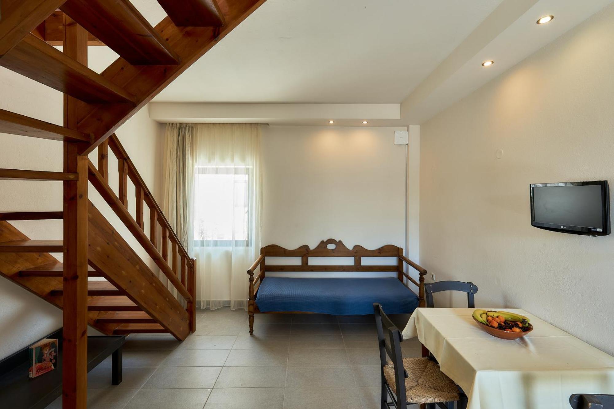 Creteco Hotel & Suites Goúrnes 외부 사진