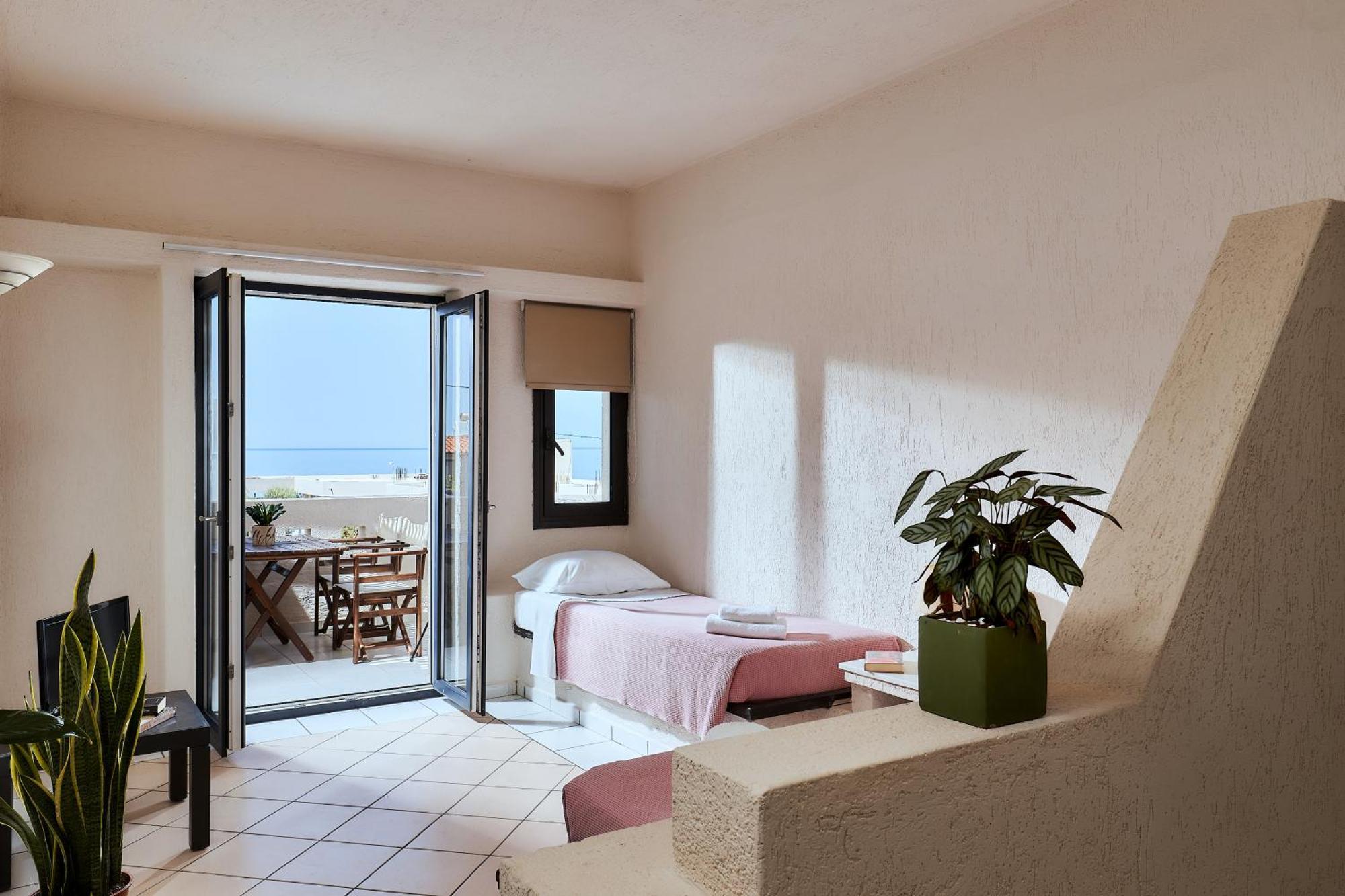 Creteco Hotel & Suites Goúrnes 외부 사진