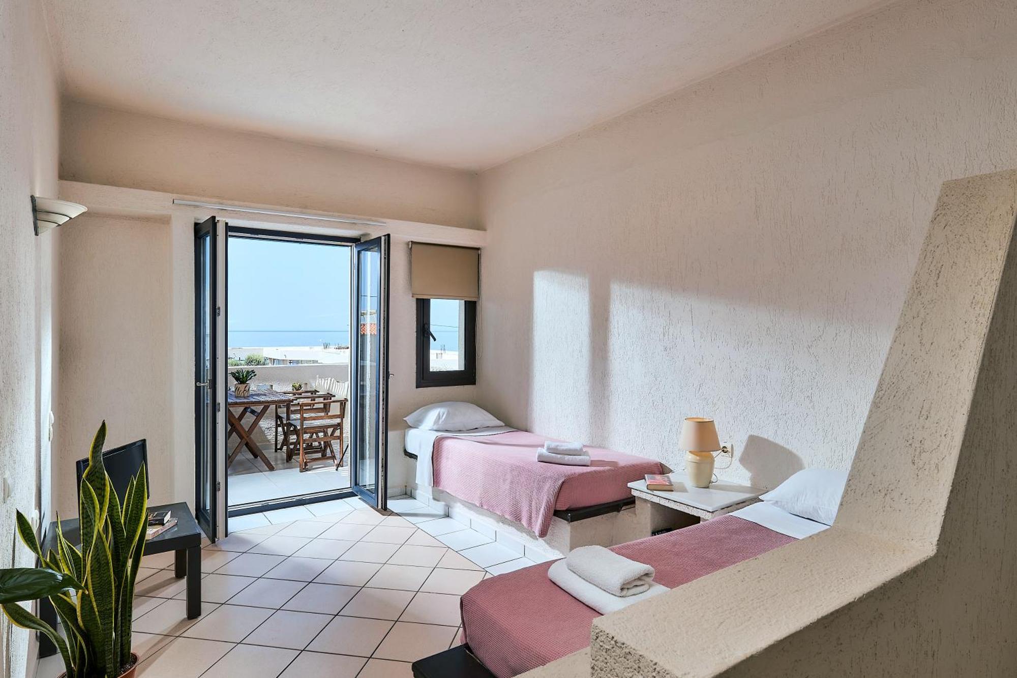 Creteco Hotel & Suites Goúrnes 외부 사진