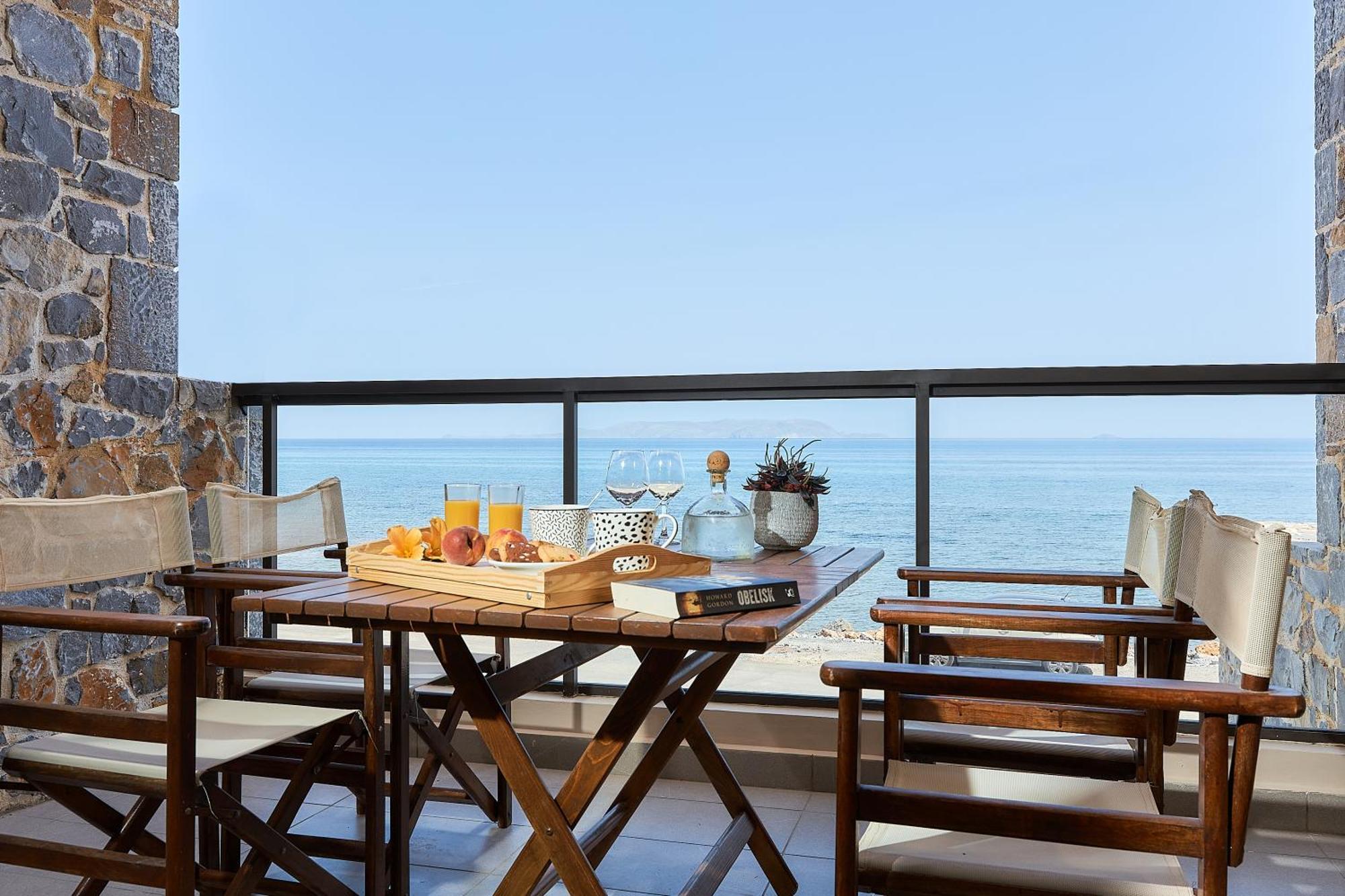 Creteco Hotel & Suites Goúrnes 외부 사진