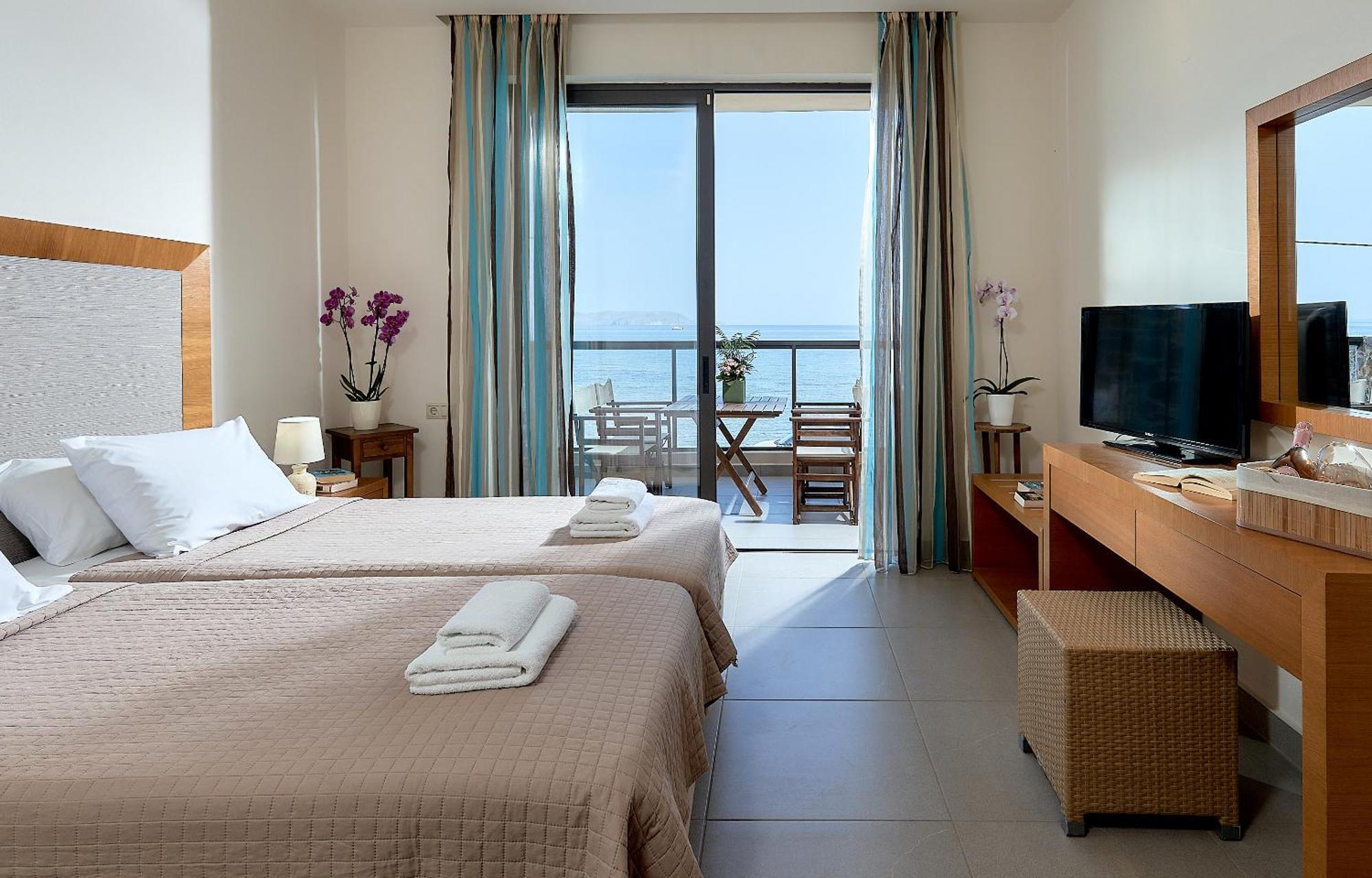 Creteco Hotel & Suites Goúrnes 외부 사진