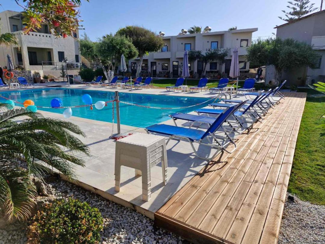 Creteco Hotel & Suites Goúrnes 외부 사진