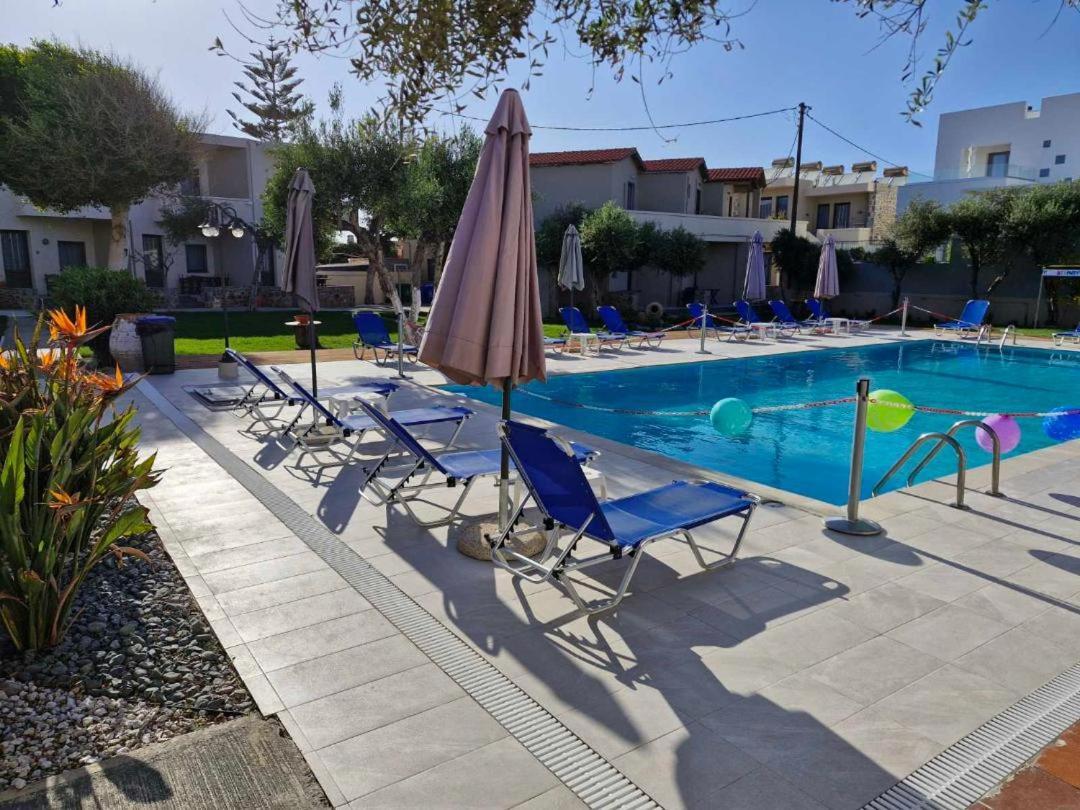 Creteco Hotel & Suites Goúrnes 외부 사진