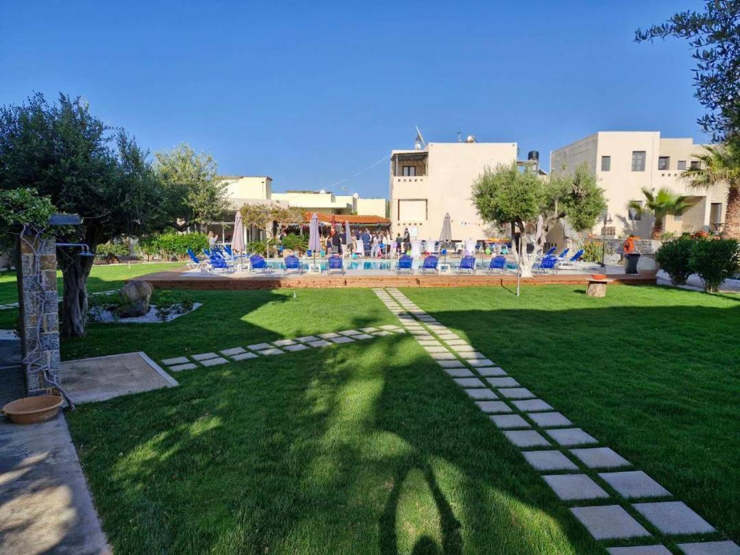 Creteco Hotel & Suites Goúrnes 외부 사진